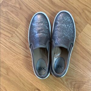 Sofft Gold Flats with Shimmering Finish